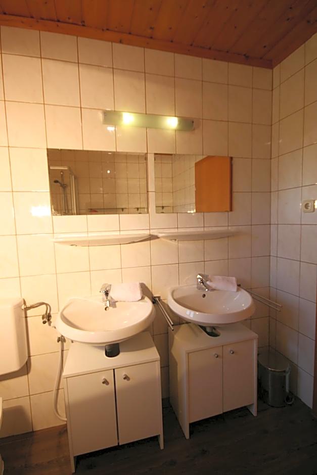 Familienappartements Eder - Free entry to Tauern SPA Kaprun included