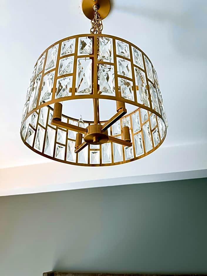 Crypto Arena Luxury Property