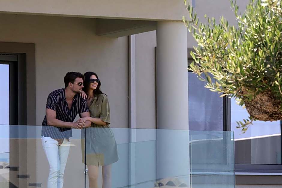 Lagouvardos Village Hotel