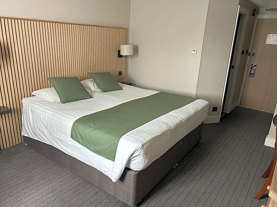 Hello Hotel