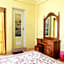 Adinda Beach Hotel and Villa