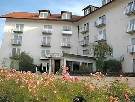 TIPTOP Hotel am Hochrhein
