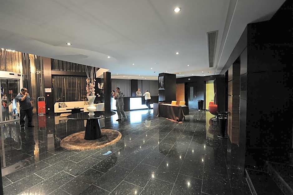 Rive Hotel