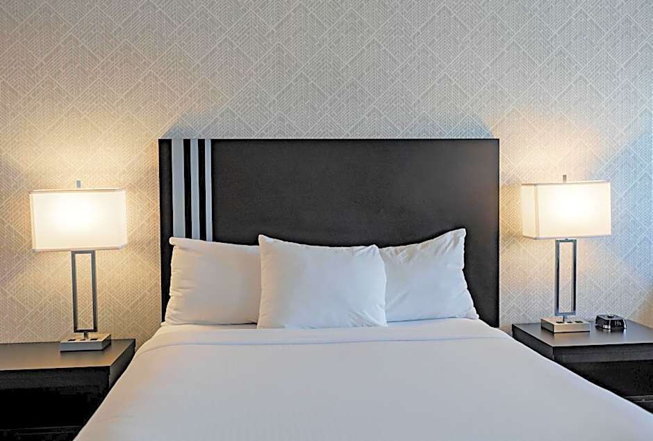 Park Inn by Radisson Edmonton Airport