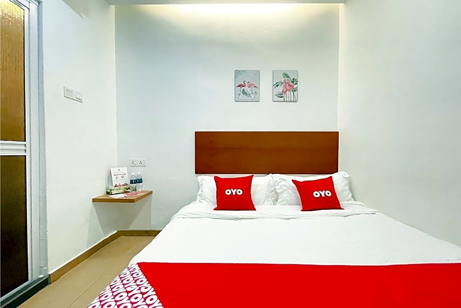 Photo 1 of 4 of Standard Double Room