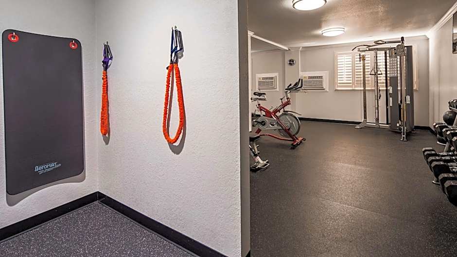 Lompoc Valley Inn and Suites