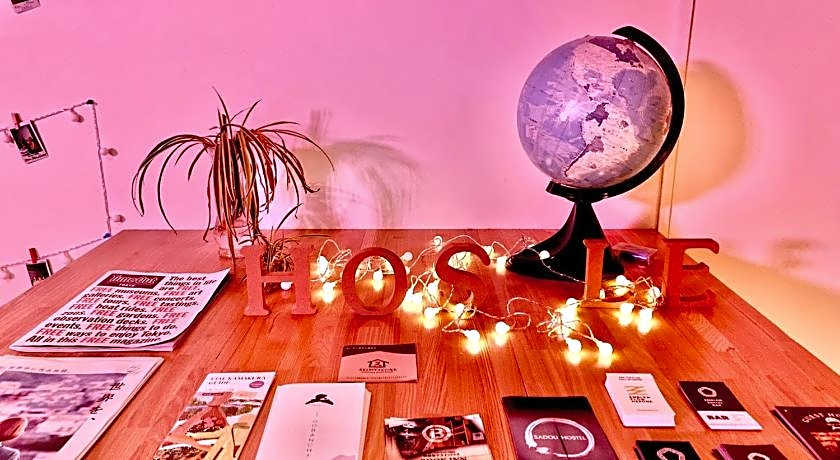 Dot Hostel&Bar