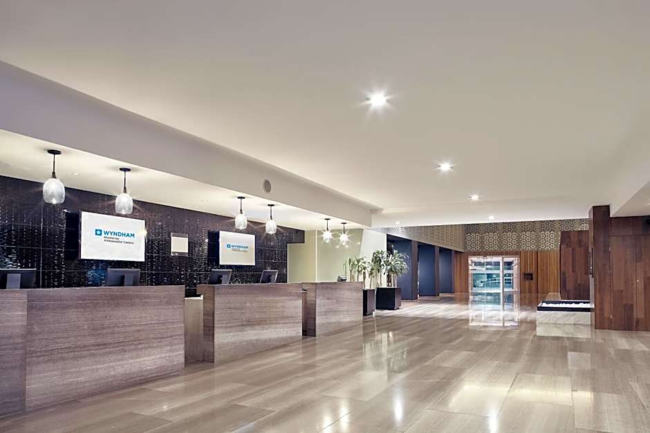 Wyndham Monterrey Ambassador Centro