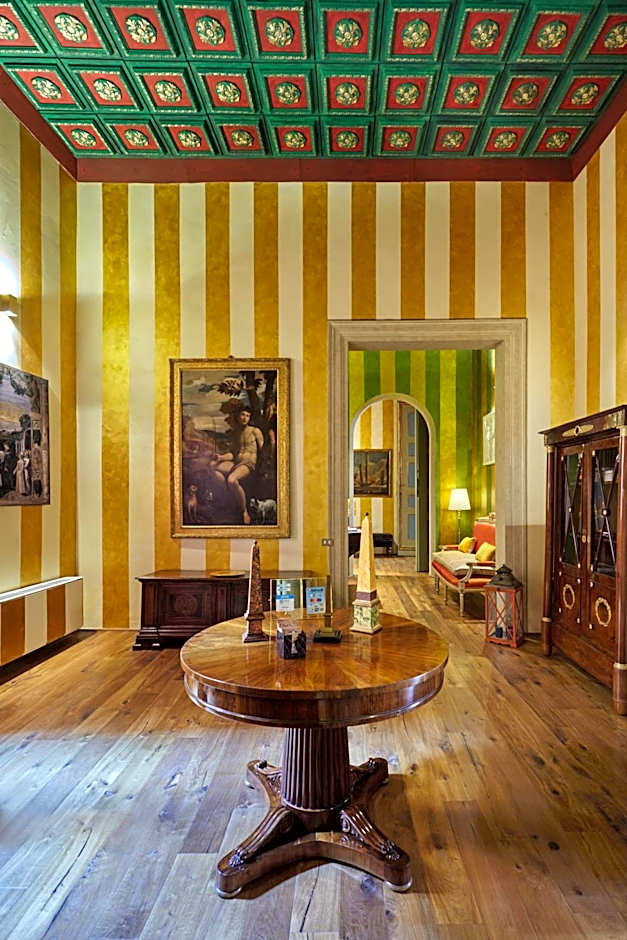 Palazzo di Alcina - Residenza d'Epoca - Luxury Rooms -