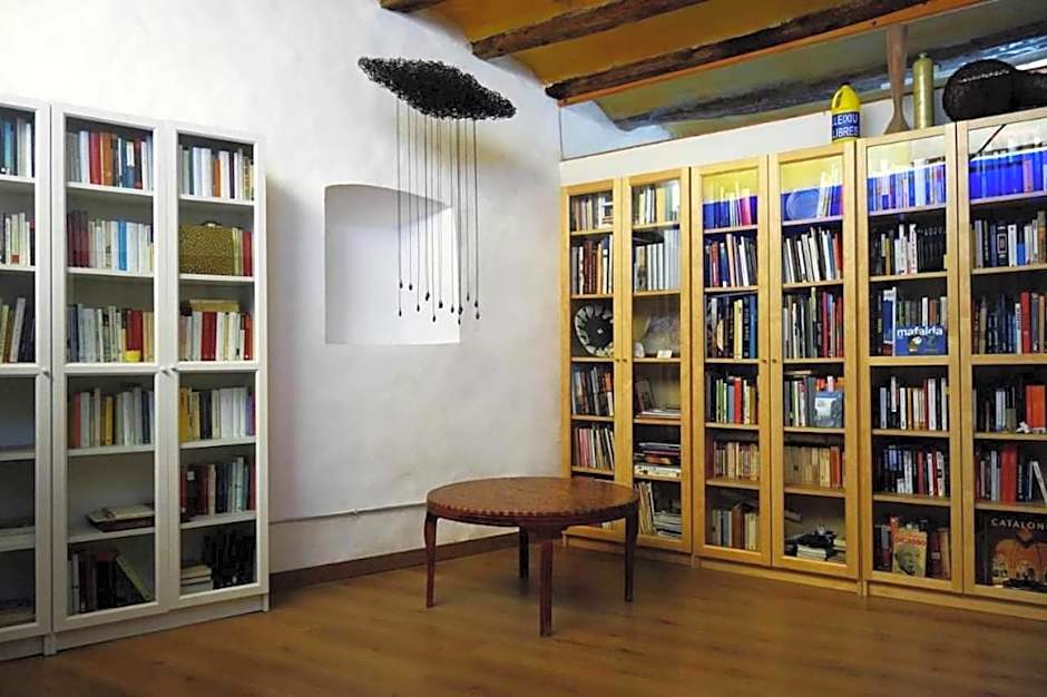 Hotel rural HD Riudebitlles art i allotjament