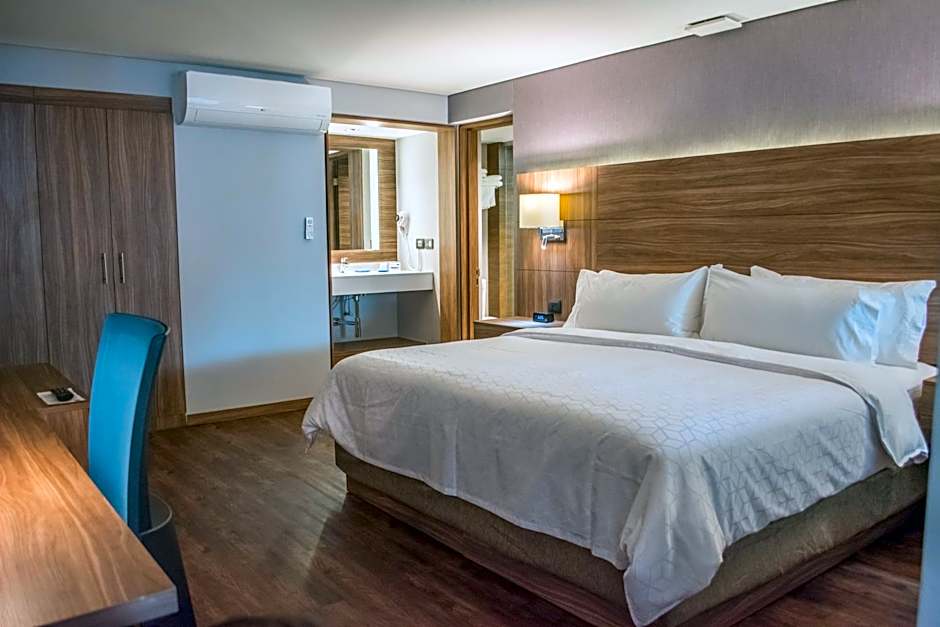 Holiday Inn Express Morelia By IHG