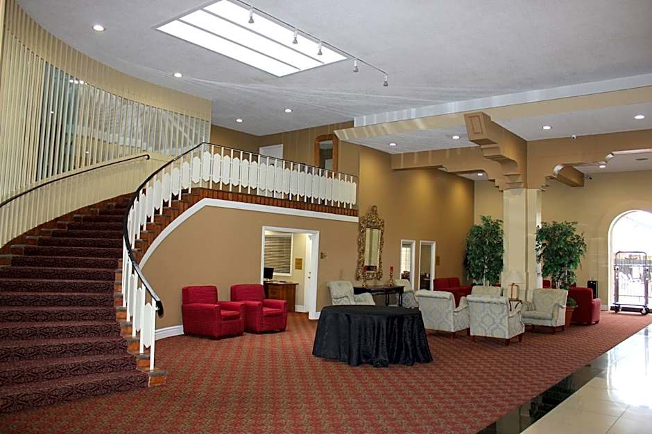 Ramada by Wyndham Fresno North