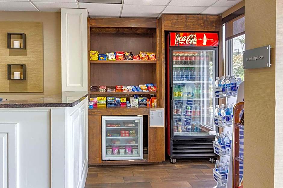 Comfort Suites At The University