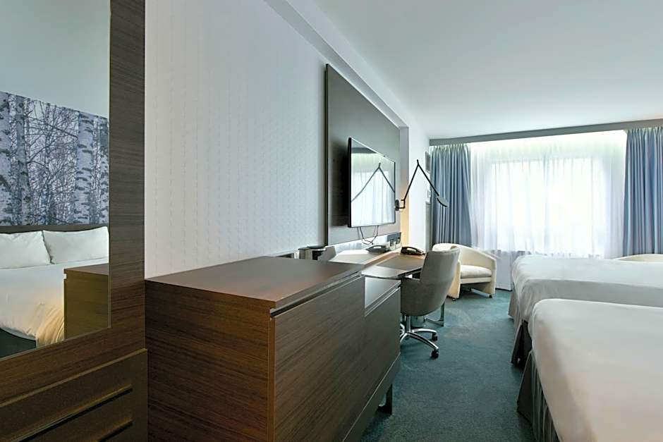 DoubleTree by Hilton Ottawa Downtown