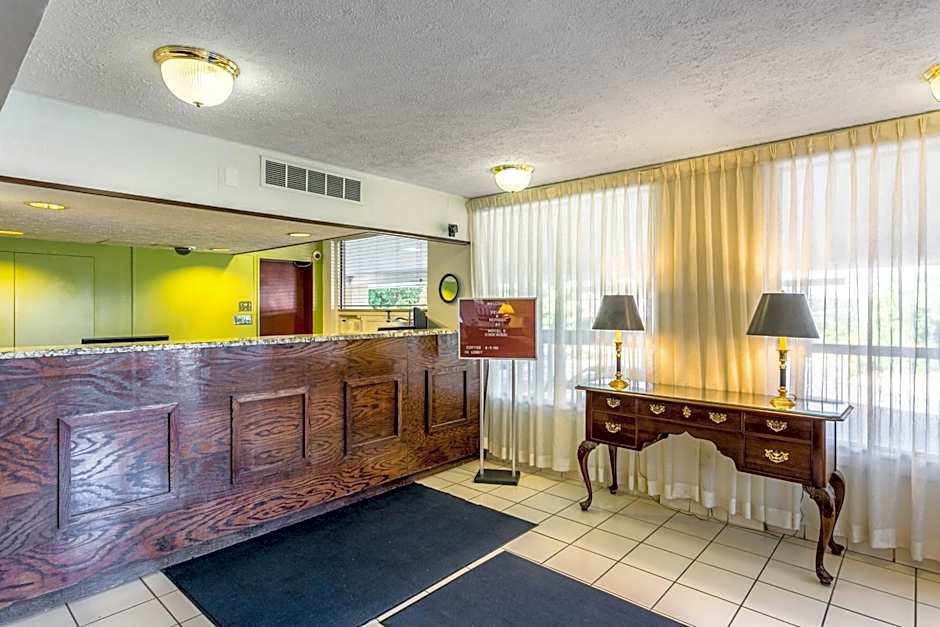 Americas Best Value Inn Edgewood