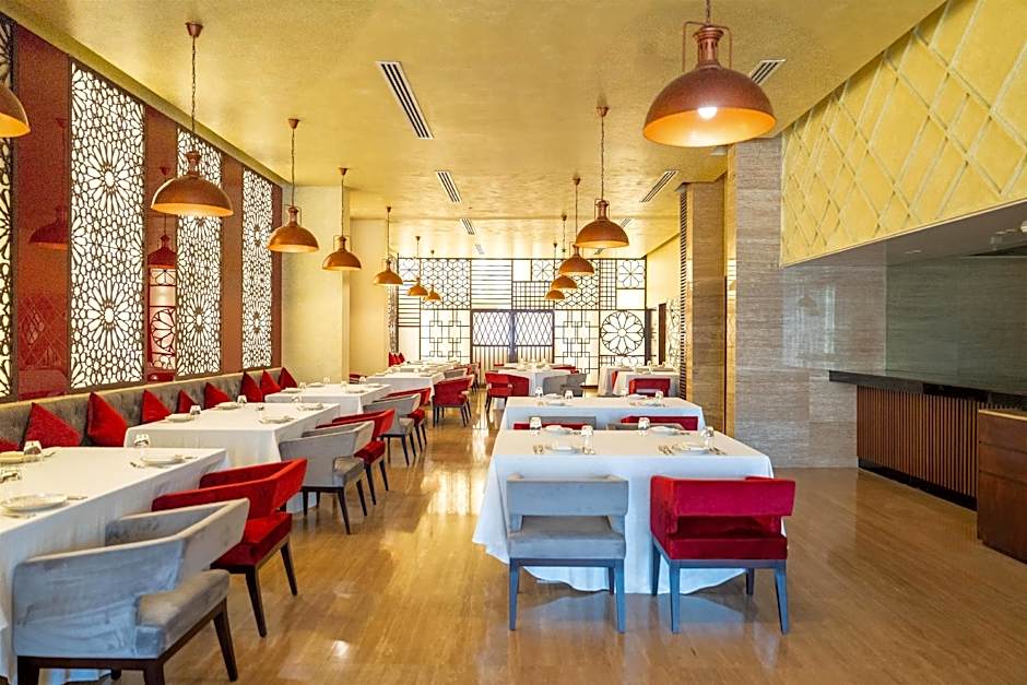 Radisson Hotel Muscat Panorama