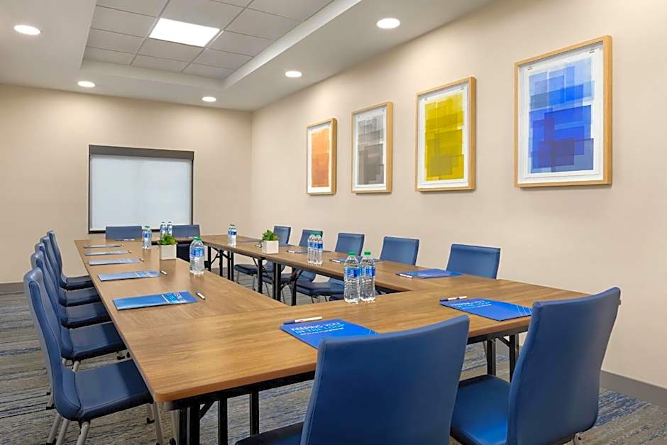 Holiday Inn Express Hotel & Suites Fort Pierce West By IHG