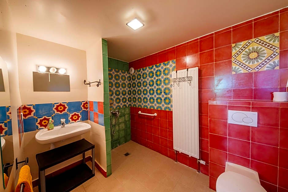 Eco-hôtel et Yourtes du Mercantour