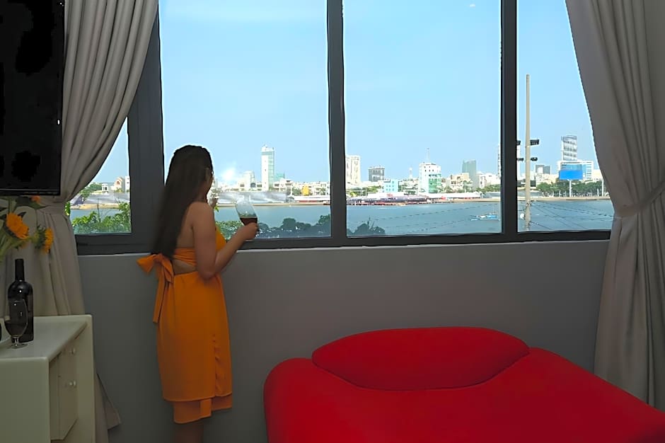 KaKa Hotel Han River – Da Nang, MN