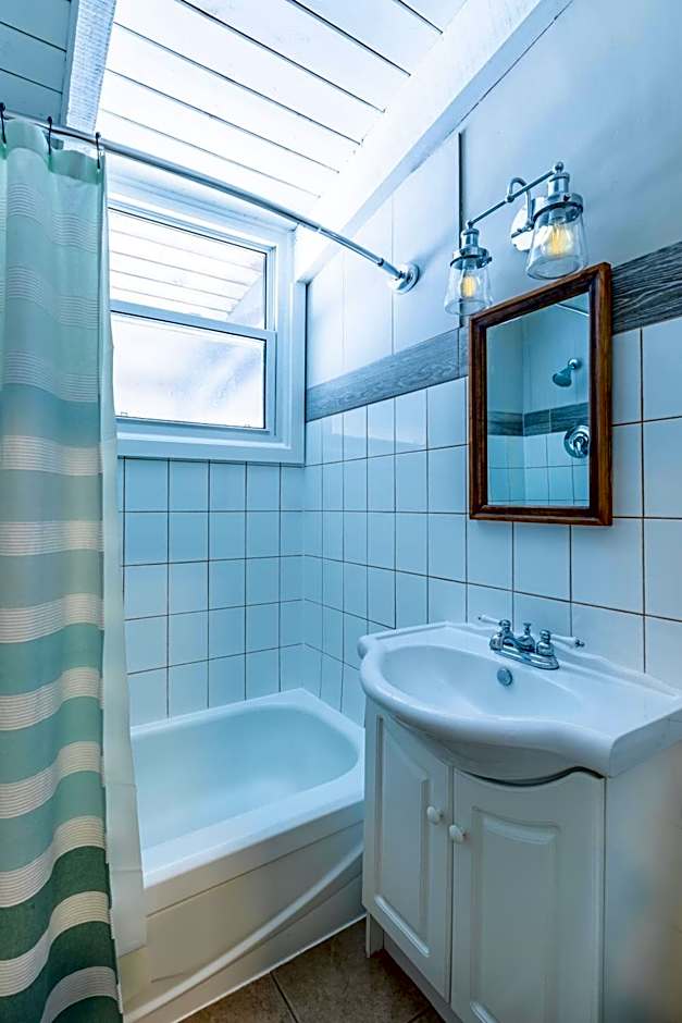 2BR Boutique Suite #8