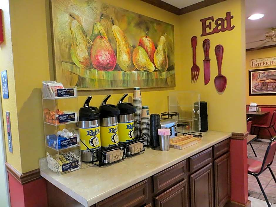Patti's Inn and Suites