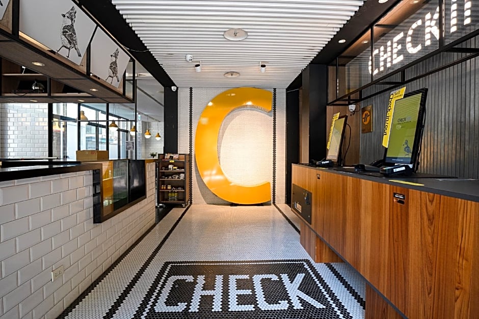 CHECK inn Taipei Songjiang