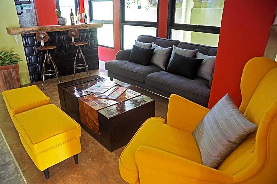 Aspira D Andora Sukhumvit 16