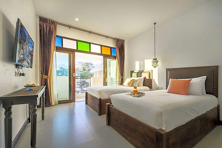 Ai Pai Hotel