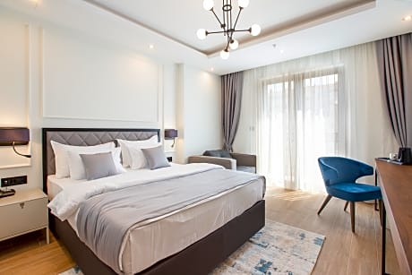 Standard double room with balcony