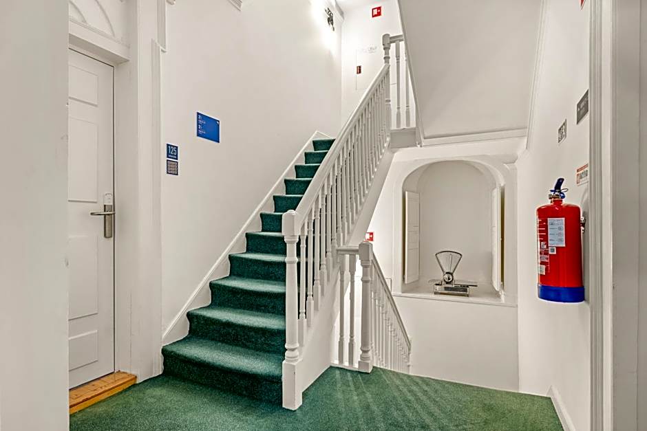 Jardim da Lapa by Shiadu