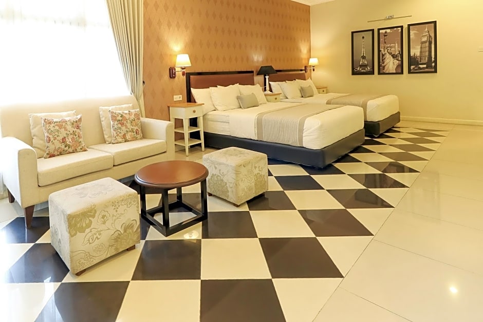 HOME Guesthouse by ZUZU