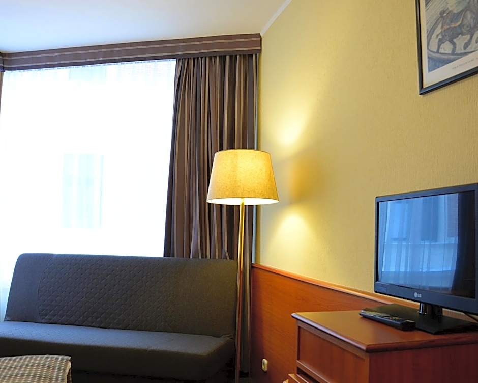 Hotel Orion Várkert