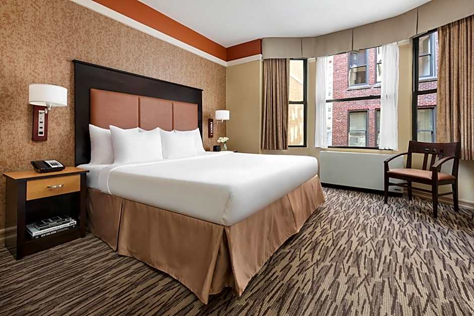 The Hotel @ Fifth Avenue