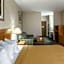 Quality Inn at Collins Road - Cedar Rapids