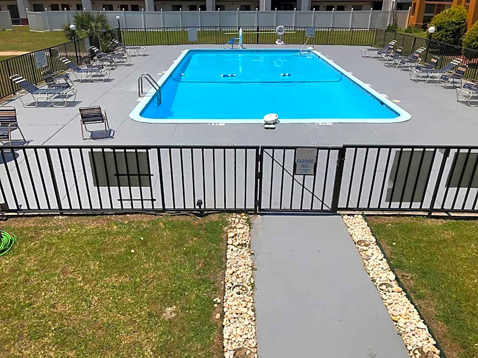 Baymont by Wyndham Walterboro