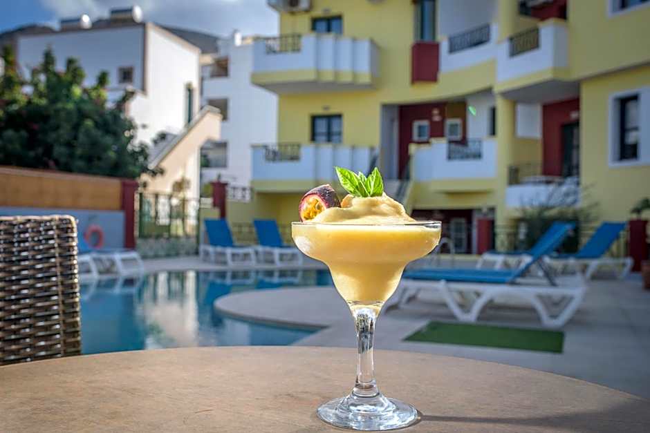 Ariadni Palace Apartments