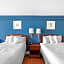Hatchway Hotel