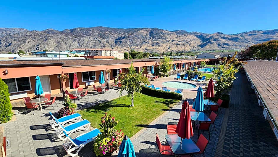 Sahara Courtyard Inn & Suites Osoyoos