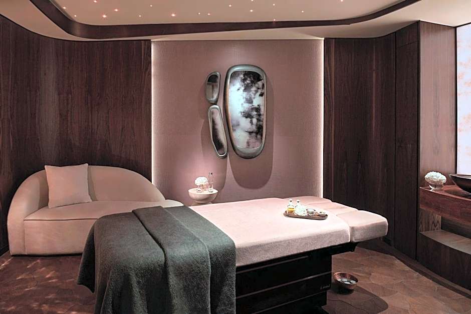 The Ritz-Carlton Abu Dhabi - Grand Canal