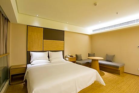 Huazhu - Superior Bed Room