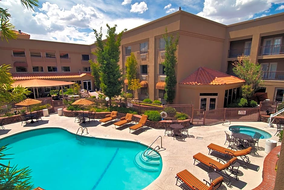 Radisson Hotel El Paso Airport