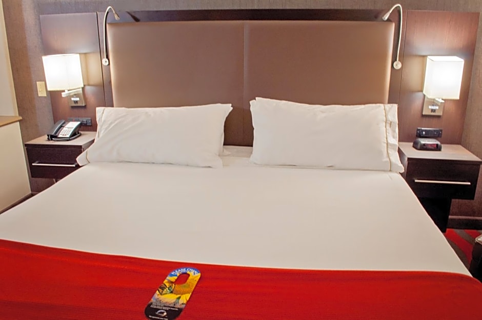 Holiday Inn Express Hotel & Suites Pittsburgh-South Side By IHG