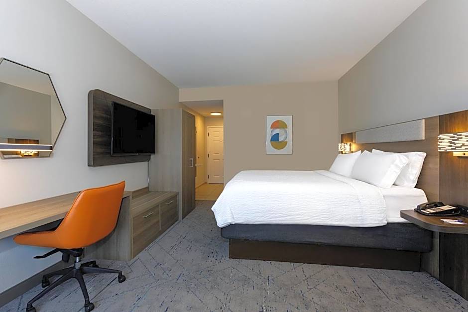 Holiday Inn Express Tampa N I-75 - University Area, an IHG Hotel By IHG