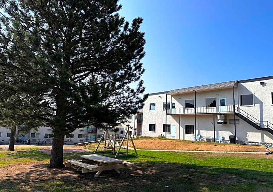 Expedition Lodge Estes Park at Rocky Mtn National Park