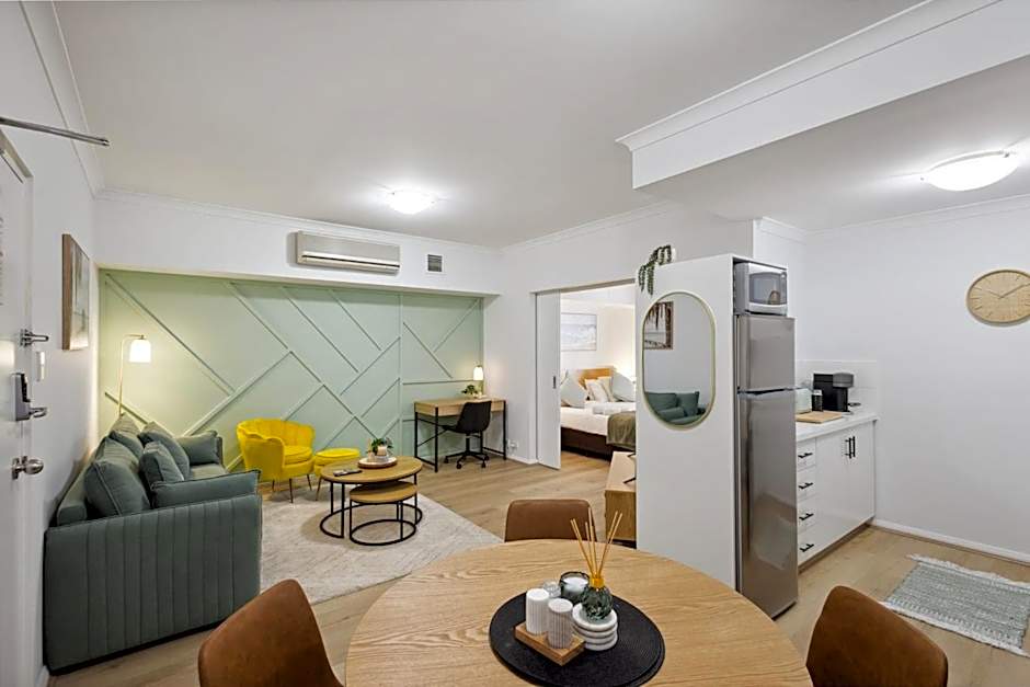 Sleek Northbridge Getaway