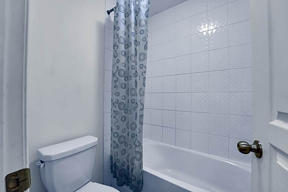 Spacious Family Friendly Vacation home