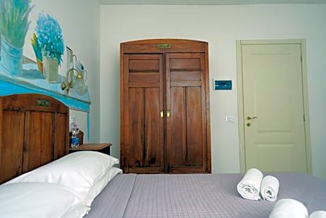 Suite with Balcony