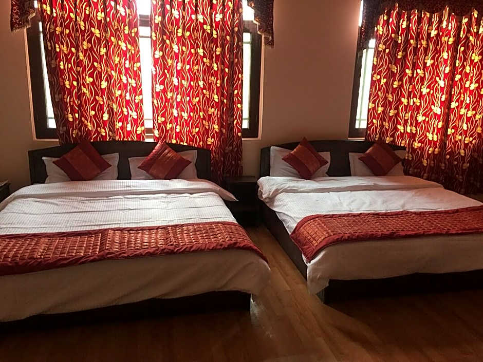 The Grand Plaza – Srinagar, PA