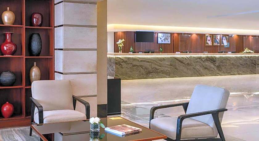 Anwar Al Madinah Movenpick Hotel