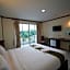 Sea Mountain Khanom Hotel